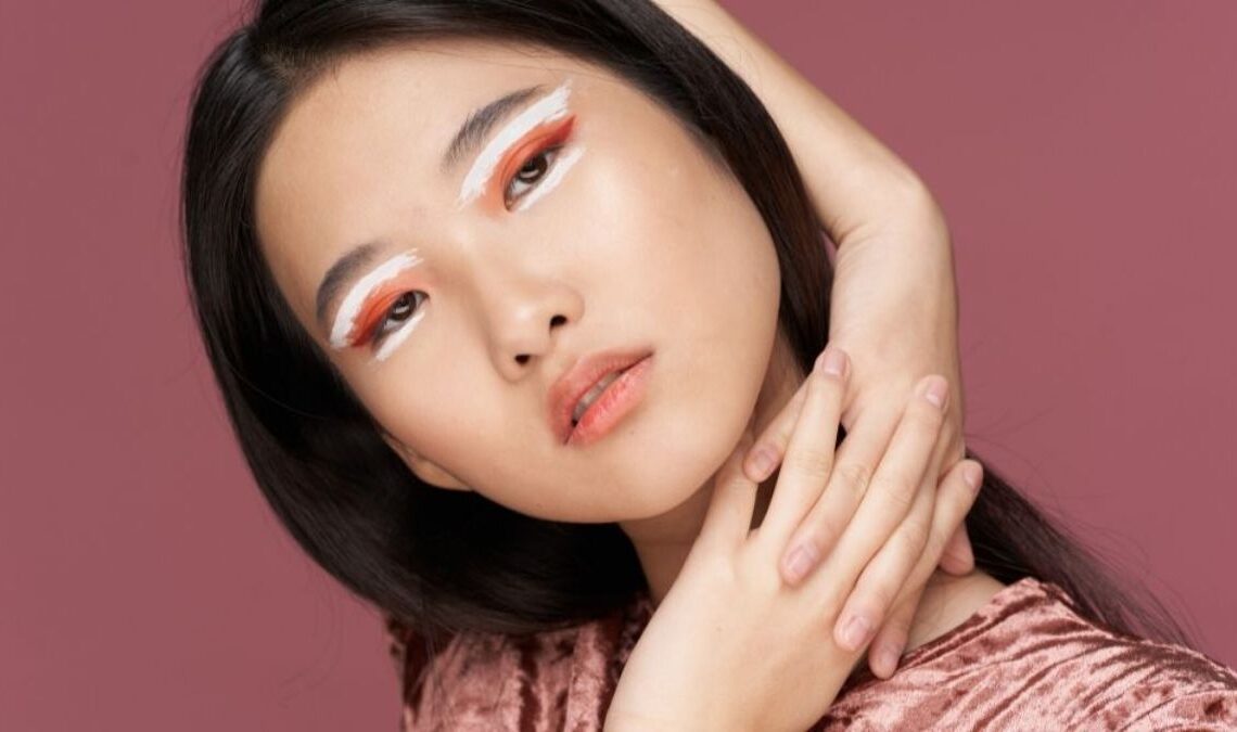 Rock White Eyeshadow Looks