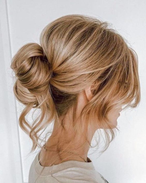 Messy Bun