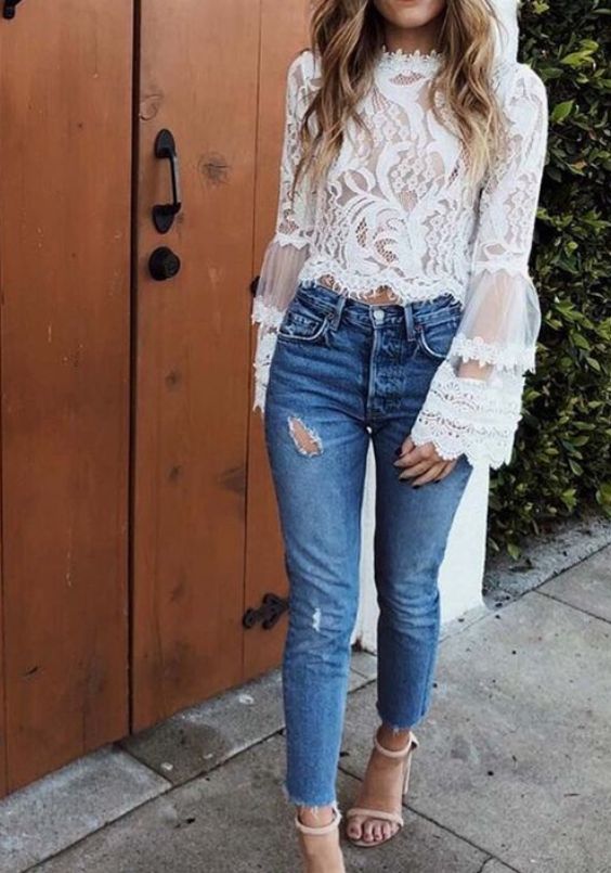 Monochrome Lace Chic